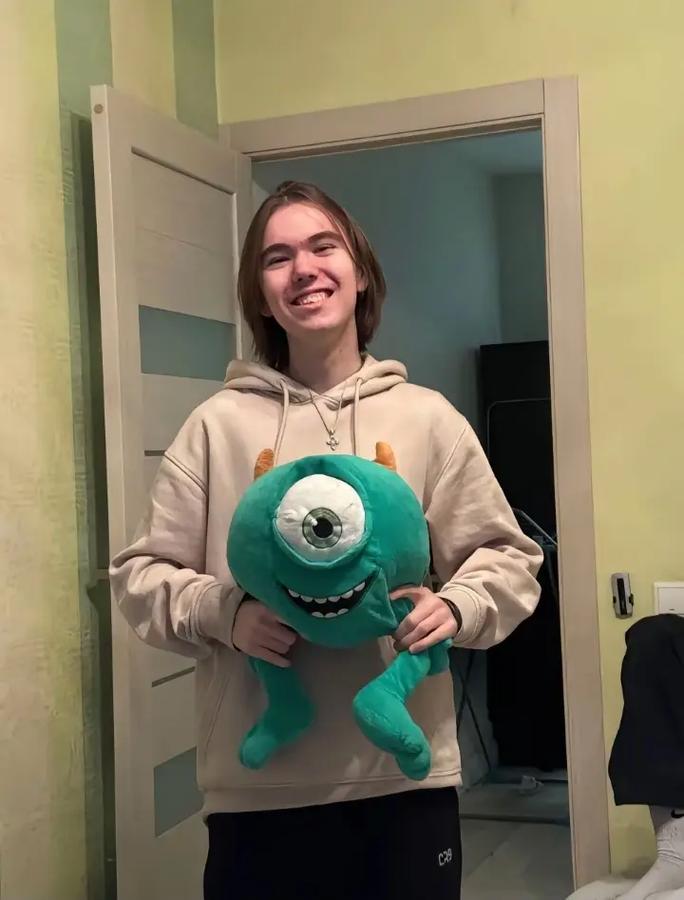 T1 3：2 KT 夺得2025全球总决赛冠军