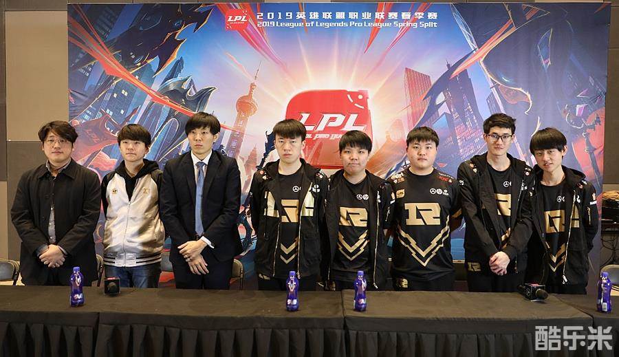 HLE的第二次失利和 T1 的艰难胜利；- LCK 2025赛季日回顾