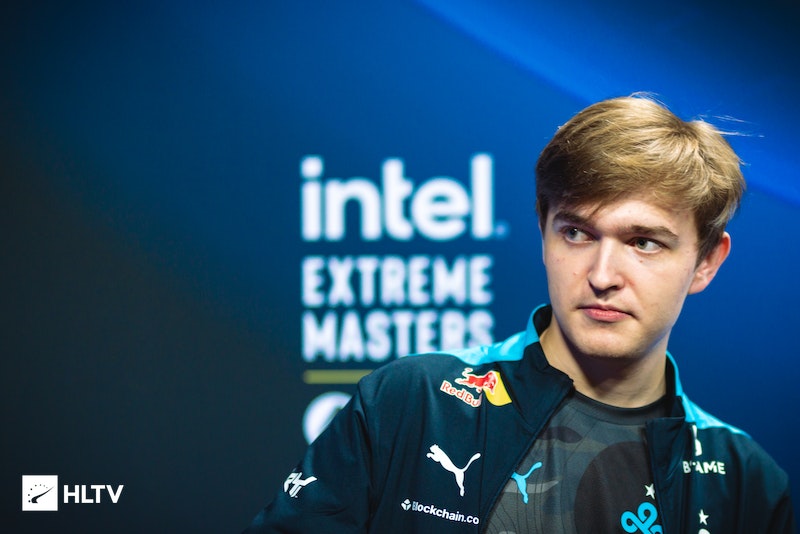 等等，这是NAVI时代在 CS2 ？一直都是